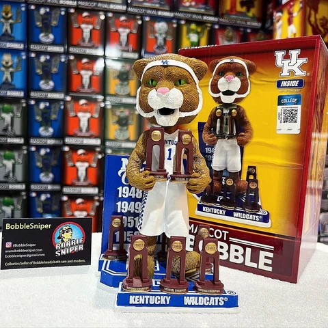 KENTUCKY WILDCATS NCAA National Championship "Mascot" Exclusive Bobblehead Cover