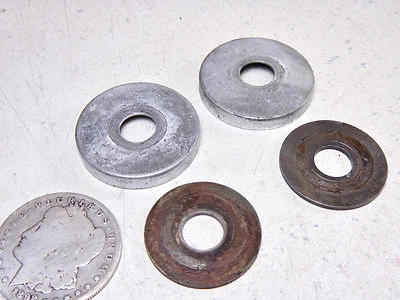 82 SUZUKI RM465 AMORTIGUADOR TRASERO ACOPLAMIENTO COJÍN PALANCA SOPORTE TAPA ANTIPOLVO Foto 1 de 4