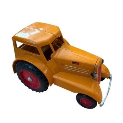 1938 Minneapolis Moline UDLX Comfortractor Tractor/Car, Die Cast 1984 Metal - Image 1 of 4