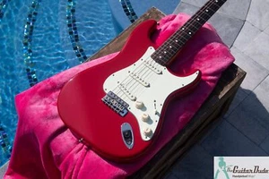 2017 Fender Japan Traditional 60'S Stratocaster - Torino Red Finish - Made in Ja - Picture 1 of 20