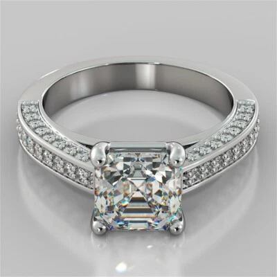 Anillo de compromiso de diamantes cultivados en laboratorio de corte Asscher de 2,35 quilates anillo de platino 950 Foto 1 de 4