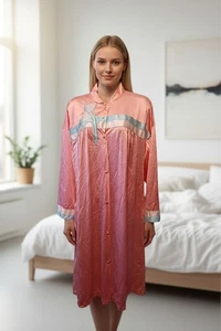 Camisón de Colección Vanity Fair Talla M Botón Delantero Largo Medio, Rosa, Art Deco. NS-25 - Imagen 1 de 11