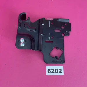 OEM Samsung Refrigerator Upper Left Side Door Hinge DA97-17428A - Picture 1 of 10