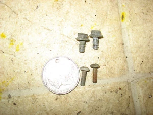 95 POLARIS INDY 600 XLT RMK HEADLIGHT TO HOOD HARDWARE - Bild 1 von 2