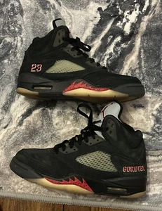 Size 8.5 - Nike Air Jordan Retro 5 GORE-TEX Off Noir DR0092 001 Women’s 🔥🔥 - Picture 1 of 10