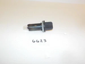 16-18 Hyundai Tucson Headlight Side Marker Light Bulb Socket OEM 92161-D3050 - Picture 1 of 4