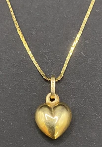 14K Yellow gold 18" Box Chain w/14K Bubble Heart Pendant ~ 1.49grams - Picture 1 of 4
