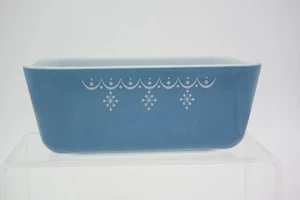 Piatto frigorifero vintage Pyrex blu fiocco di neve ghirlanda 0502 1 1/2 pinta - Foto 1 di 6