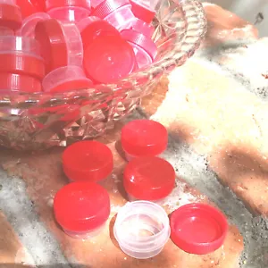 50 RED Cap JARS container Used for Hummingbird feeders 1 tsp 1/4 oz USA  #3301  - Picture 1 of 8