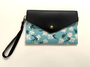 New Handmade Canvas Convertible Envelope Wallet Clutch Light Blue Floral 8" x 5" - Picture 1 of 6