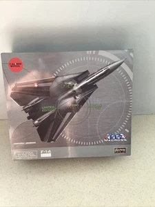 Calibre Wings 1/72 F-14 S Type KAI Stealth U.N.Spacy CA72RB14 Macross Robotech - Picture 1 of 4