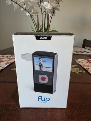 Cisco Flip Ultra Video Camera Mini Camcorder Black U1120B - PARTS ONLY - Image 1 of 4