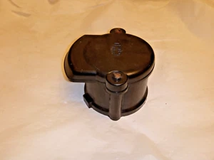 NOS Magneti Marelli classic distributor cap, 6 cylinder FIAT 1800 2100, 1959-61 - Picture 1 of 8
