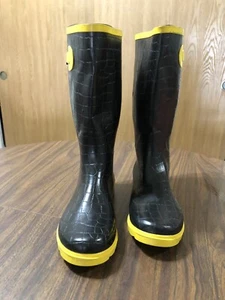 Regenstiefel Krokodil �� schwarz Henry Ferrera gelb Größe 11 Jurassic Park Schuhe - Bild 1 von 9