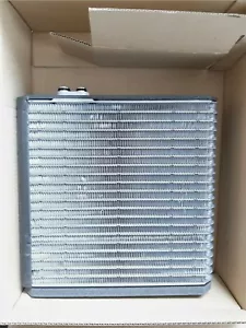 AIR CONDITIONING EVAPORATOR CORE for Toyota LANDCRUISER 100 SERIES HDJ100 HDJ105 - Picture 1 of 4