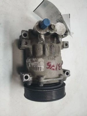 Compresor de aire acondicionado 97-02 para camioneta Dodge 2500  Foto 1 de 4