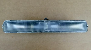 79 1980 1981 1982 1983 1984 1985 BUICK RIVIERA Turn Signal Parking Lamp Light RH - Picture 1 of 5