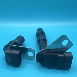 Camshaft & Crankshaft Position Sensor fit Chevrolet Express GMC Savana Sierra - Picture 1 of 4