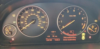 Grupo de medidores de velocímetro 535i OE 2011-2011 138 k millas BMW Foto 1 de 4