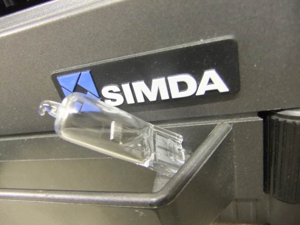 OSRAM Lampada lampadina proiettore per SIMDA 24v 250w NUOVA NUOVA stock