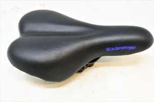 RALEIGH EXTREME VOLT JUNIOR KIDS MTB 20" WHEEL BIKE SADDLE BLACK & WHITE, - Picture 1 of 2