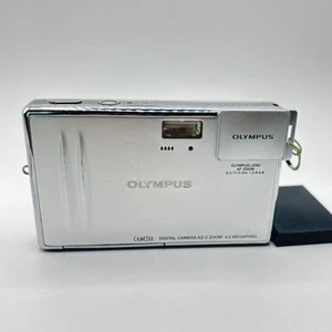 OLYMPUS CAMEDIA AZ-2 mit Akku - Bild 1 von 9