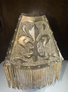 Antique Art Nouveau Fluer di L Design Hammered Brass Oil LAMP SHADE, Fringe - Picture 1 of 3