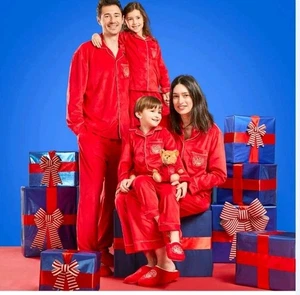 The Polar Express Ladies Pyjamas - Red - Picture 1 of 8