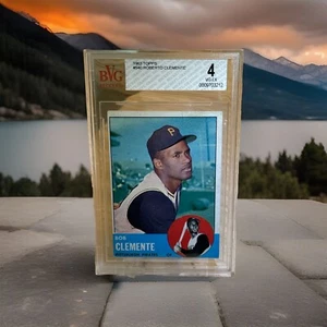 🔥1963 Topps Roberto Clemente Graded BvG 4 BG-EX🔥 - Picture 1 of 3