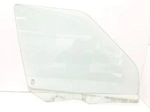 Land Rover Discovery LR3 2.7TDV6 2008 Front right door window glass 43R001605 - Picture 1 of 7