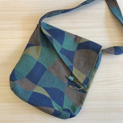 Suruchi 手提包女式多色串珠流苏磁性闭合户外 — 第 1/4 张图片