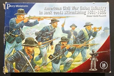 28mm Perry ACW120: American Civil War Union Infantry in Sack Coats Skirmishing - Image 1 of 4