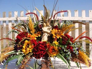 Mothers Day Earthtones Tombstone Saddle Wispy Silk Summer Flowers Red Gold Blue - Picture 1 of 1
