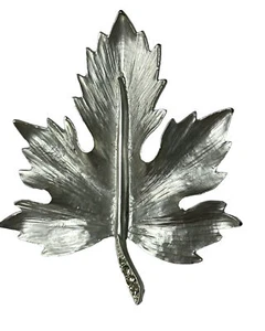 Maple Leaf Brooch Silver Tone Textured Pin Autumn 2” Vintage - Picture 1 of 11