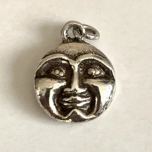 Solid Silver Moon Face Charm Pendant Man In The Moon Round Vintage 925 Sterling - Picture 1 of 10