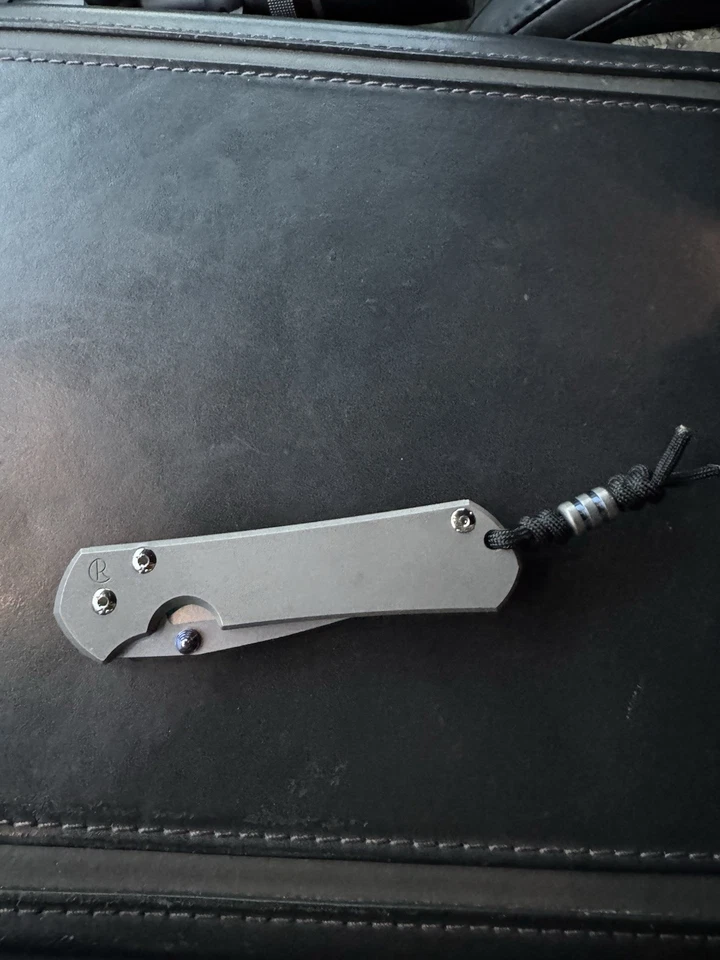 Chris Reeves Grande Sabenza 31 Hoja Punto de Caída CPM MagnaCut Mango de Titanio Foto 1 de 4