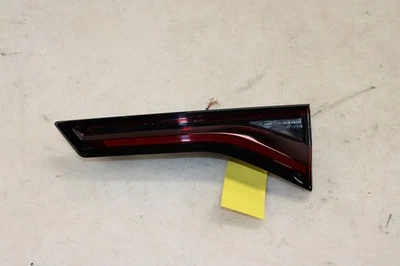 Luz trasera interior derecha Acura MDX 2022-2026 A-Spec OEM NC13 Foto 1 de 4