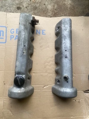 1972 - 85 Mercedes Benz R107 W116 450SL 380SL Valve Cover Set V8 OEM - Image 1 of 4