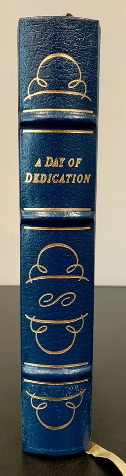 A Day of Dedication: The Essential Writings & Speeches of Woodrow Wilson (недоступная ссылка — история). - Изображение 1 из 4