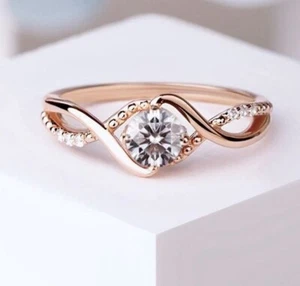 14K Rose Gold Plated 1.50Ct Lab Created White Diamond Infinity Wedding Ring - Imagen 1 de 2