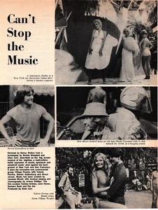 (F&F22) FILM PREVIEW PICTURES "CAN'T STOP THE MUSIC" BRUCE JENNER PAULA TRUEMAN - Picture 1 of 1