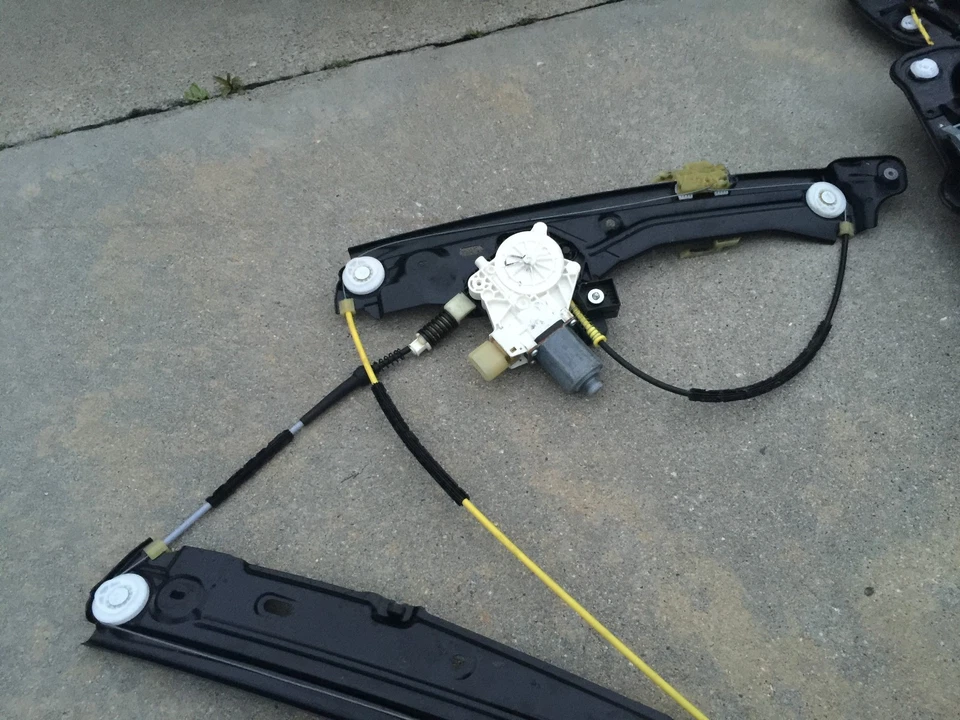 Regulador ventana delantero derecho bmw f01 f02 740i 740Li 750Li 750i 760Li 730Li 730i B7 Foto 1 de 1