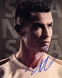 Cristiano Ronaldo Real Madrid handsigniertes 8x10 Foto mit COA - Bild 1 von 2