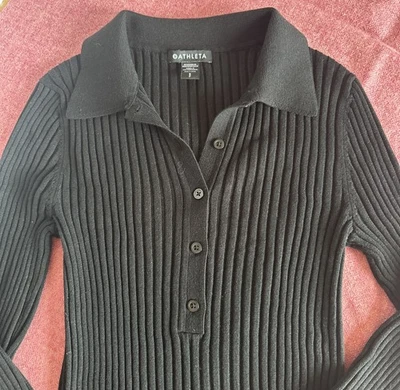 Suéter Athleta Sweet Bay Acanalado Henley Negro Cuello Abotonado Talla Pequeña S Foto 1 de 4