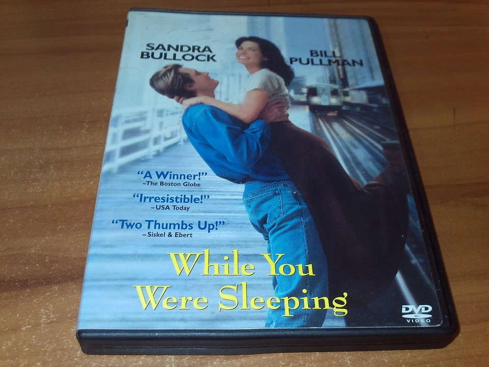 While You Were Sleeping (DVD, Widescreen 2006)  Sandra Bullock - Image 1 of 2