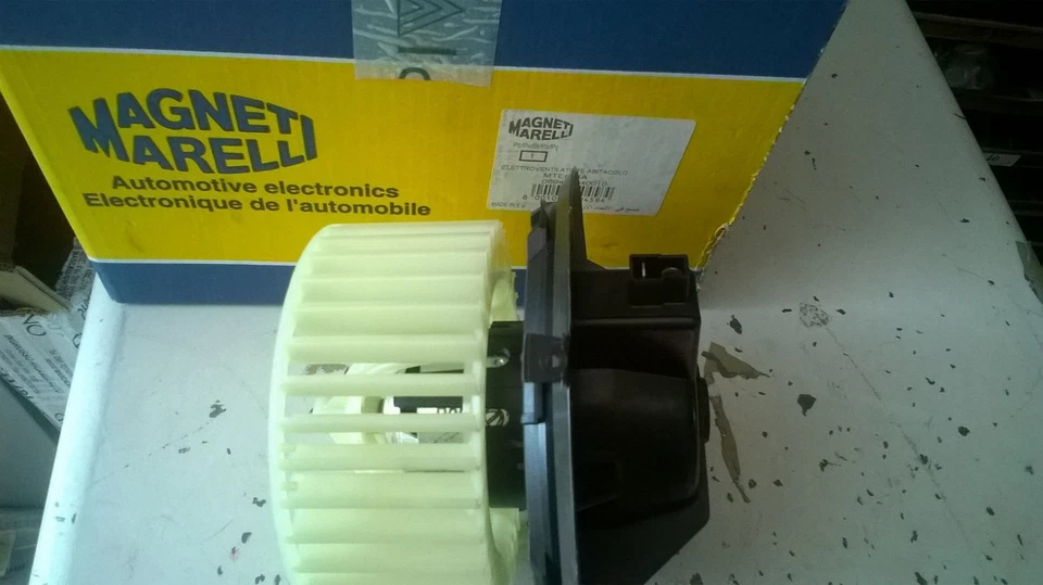 ELETTROVENTILATORE VENTILAZIONE FIAT COUPE 2.0 IE 16V-TURBO S/ARIA COND dal 1994 - Image 1 of 1