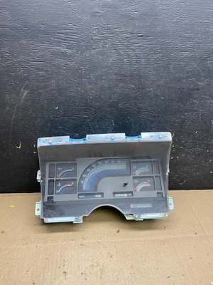 Chevrolet Astro 1987 a 1993 velocímetro calibre clúster ECM U4684 DG Foto 1 de 4