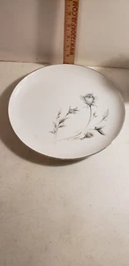 Vintage Eternal Rose von Coreling graue Rose/Knospen, Coupe Platinrand Speiseteller - Bild 1 von 4