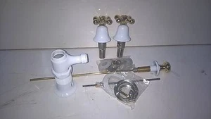 BATTERIA PER BIDET CON CONGEGNO PONSI -IN OTTONE LUCIDO PROTETTO BIANCO - Foto 1 di 1