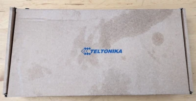 Teltonika RUT950 300 Mbps 4-Port 10/100 Wireless N Router - Image 1 of 4